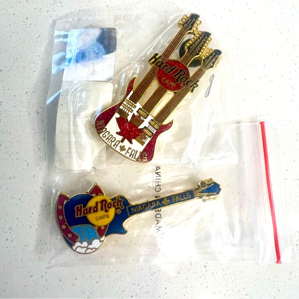 Hard Rock Cafe Niagara Falls Guitar Pins Canada Collectible